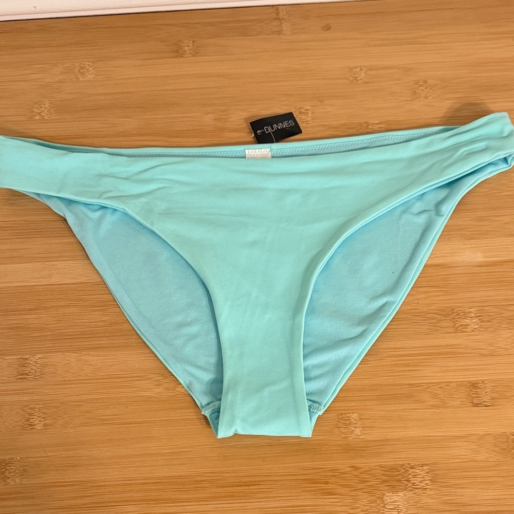 Aqua Bikini Seamless Bottom | Women’s swimsuit | Swimwear Bottom size 12
